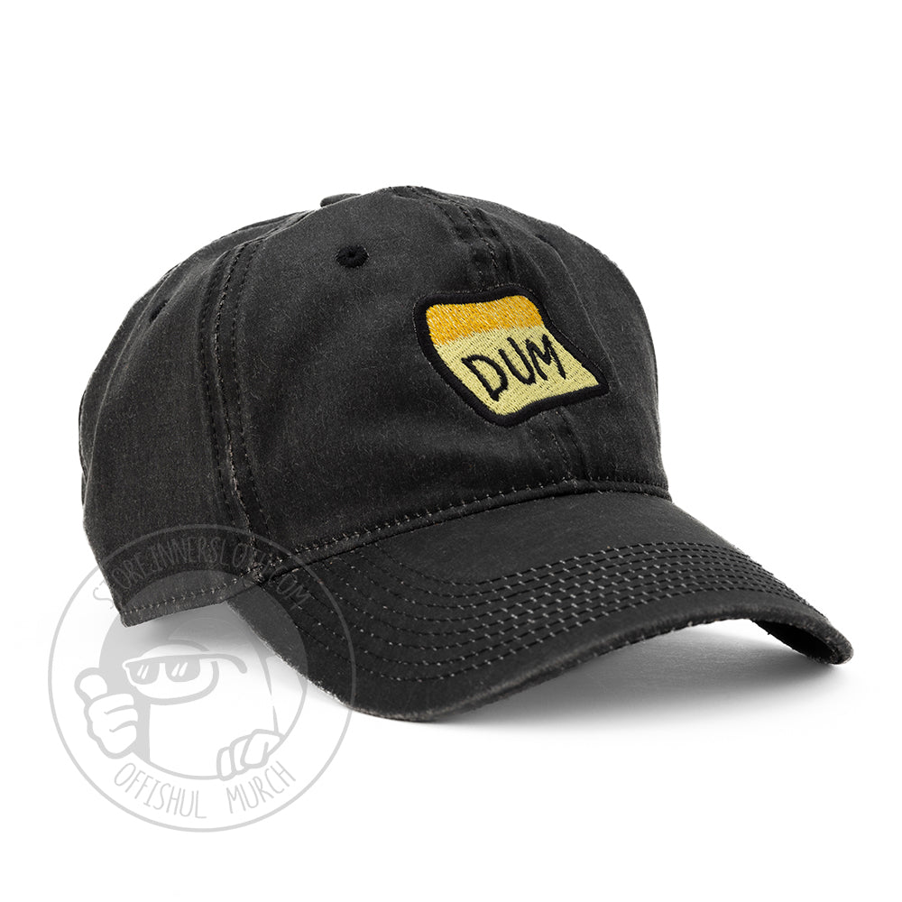  Three-quarter view photo of the black DUM hat
